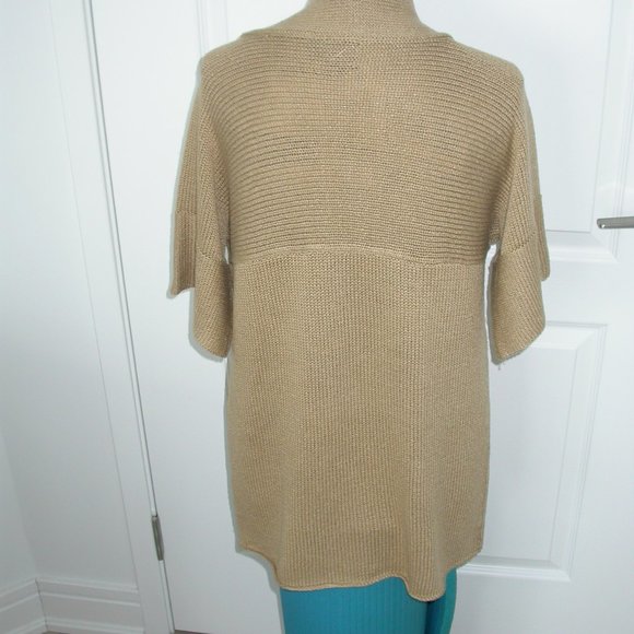Short Sleeved Camel Colour Sweater - Picture 5 of 6